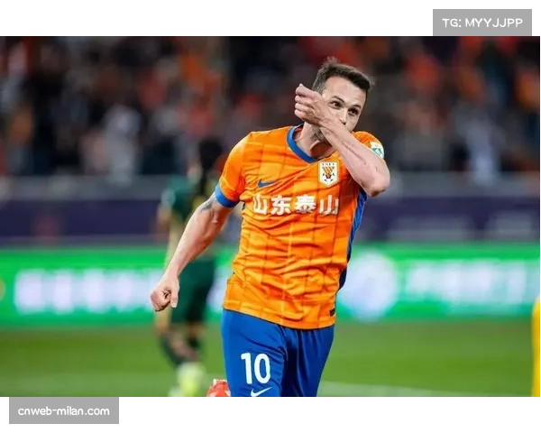 泰山客场终结连败，瓦科机敏吊射空门把握王国明失误